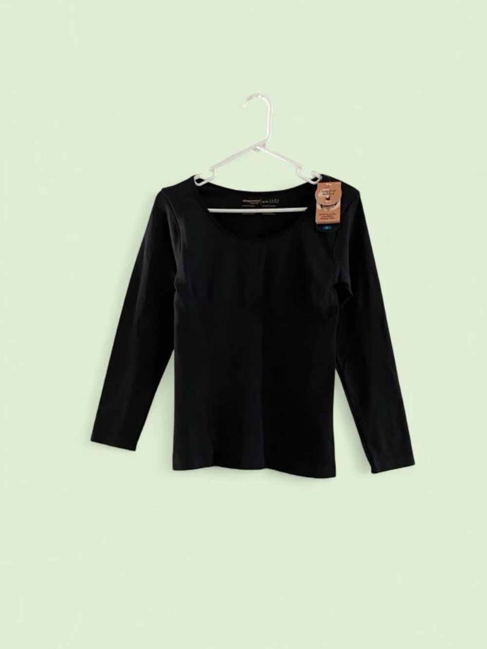 Shapermint Black Long-Sleeve Scoop Neck Tee